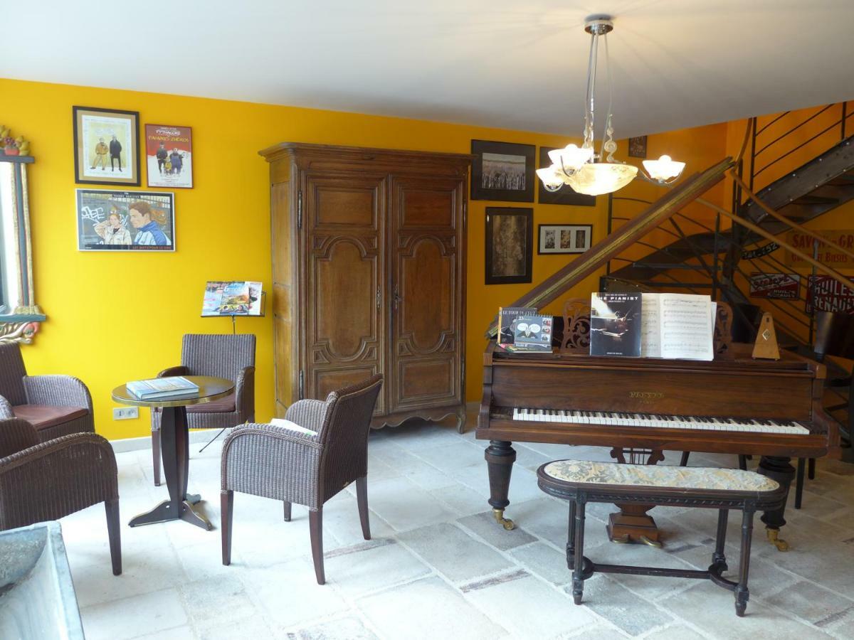 מלון Biesles Le Piano מראה חיצוני תמונה